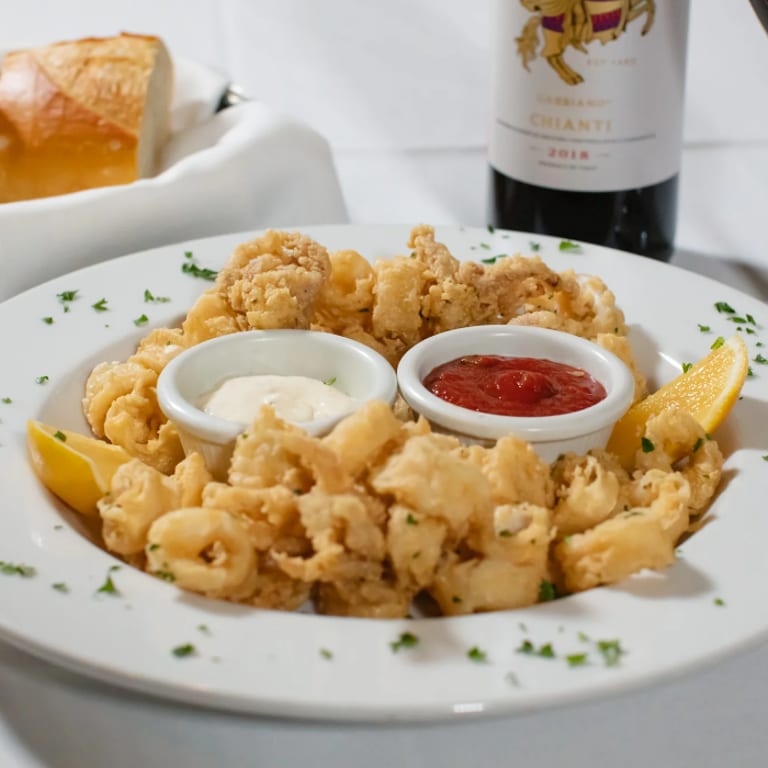 Crispy Calamari Fritti: A Taste of Italy
